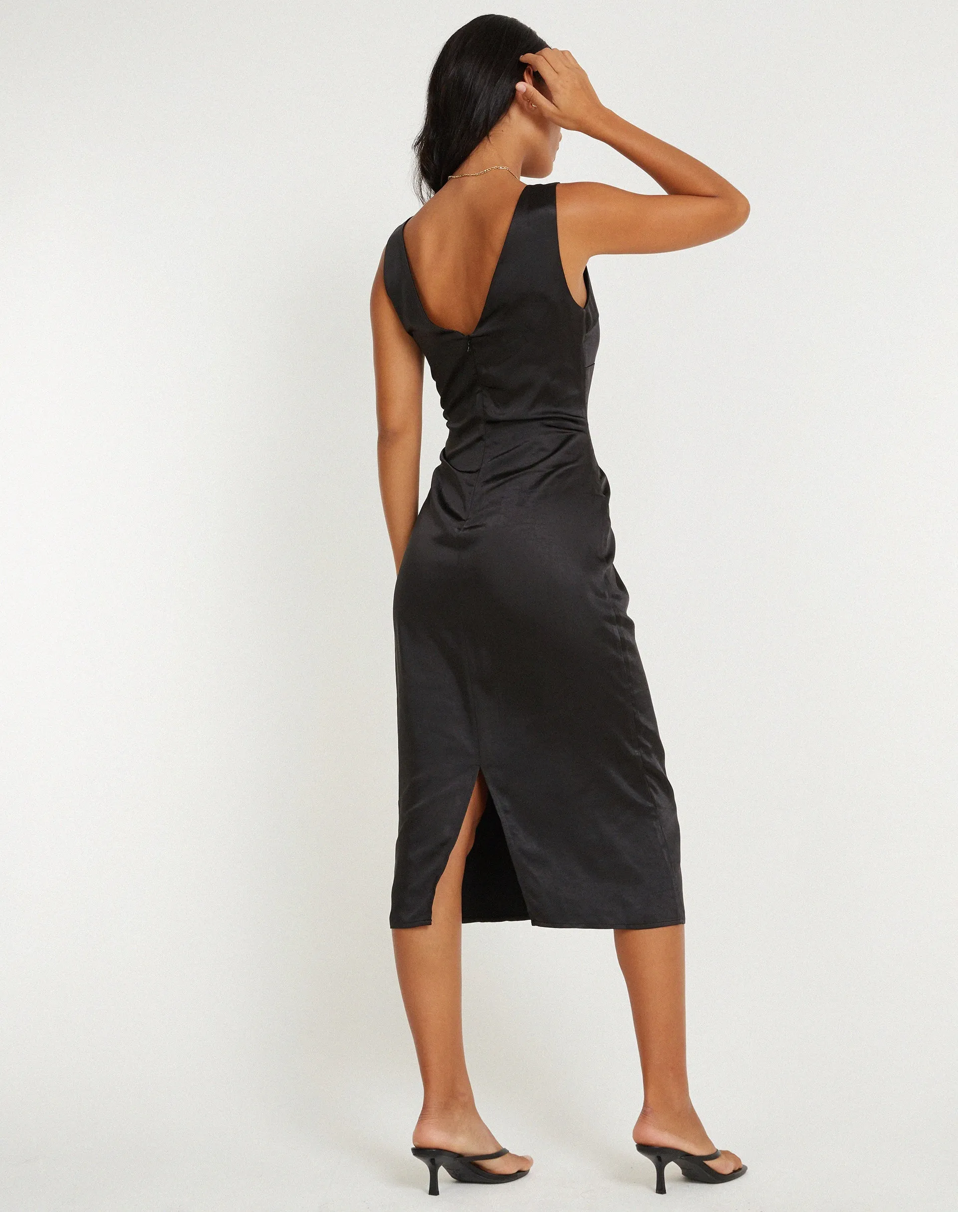 Lasanda Midi Dress in Black