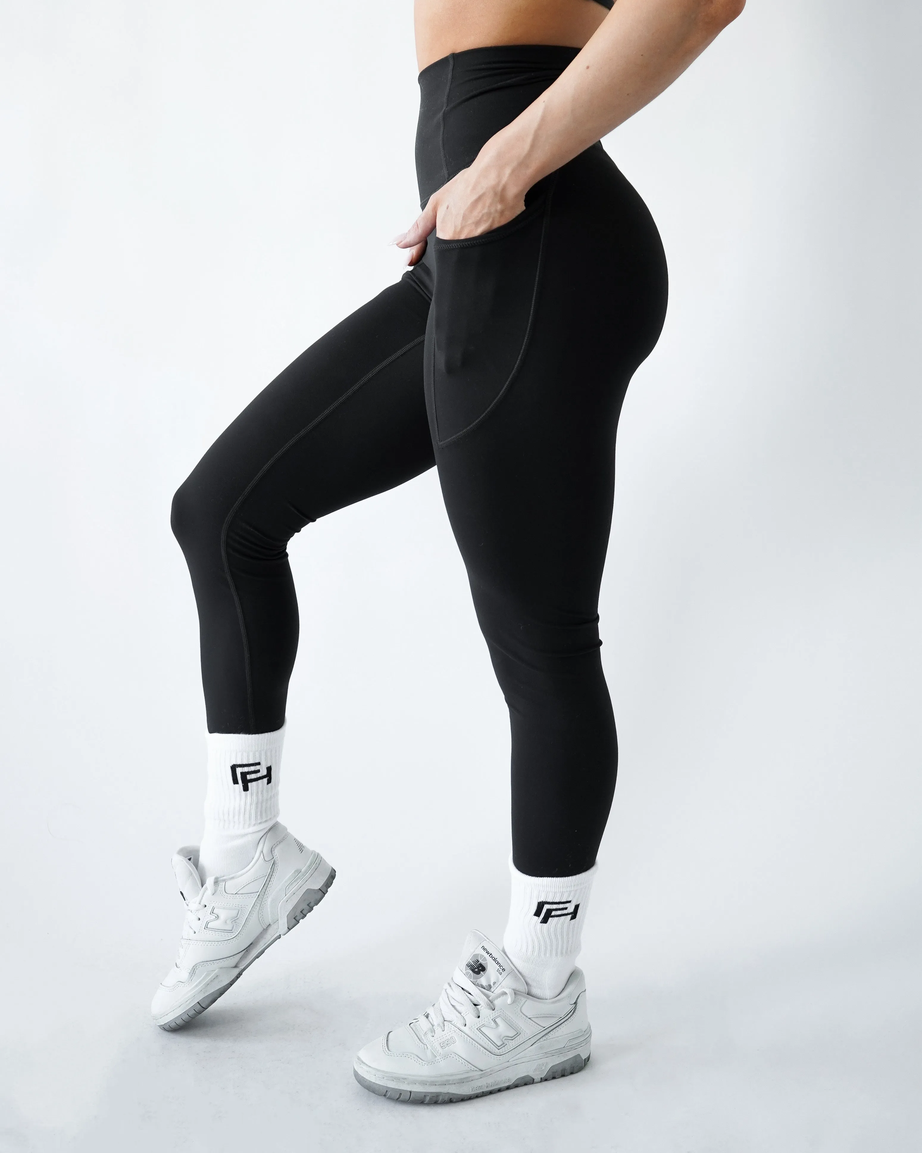 Performance Pocket Leggings - Black