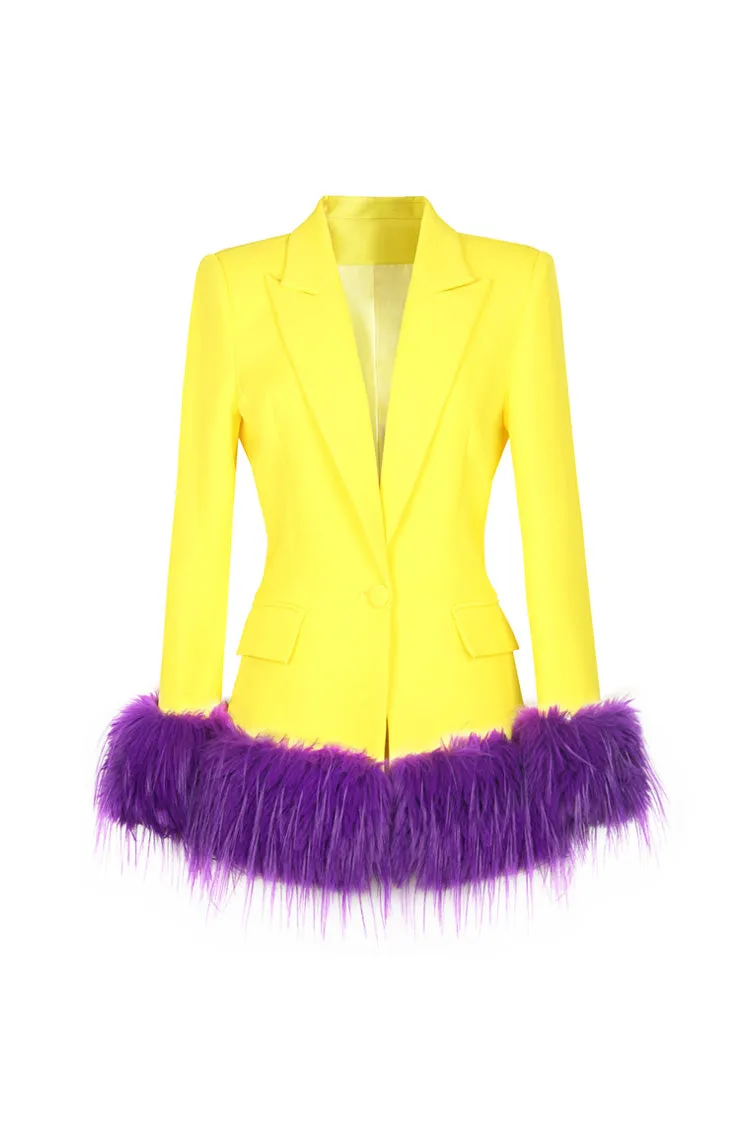 Spectacular Lapel Shoulder Pad Cinched Waist Contrast Faux Fur Party Blazer